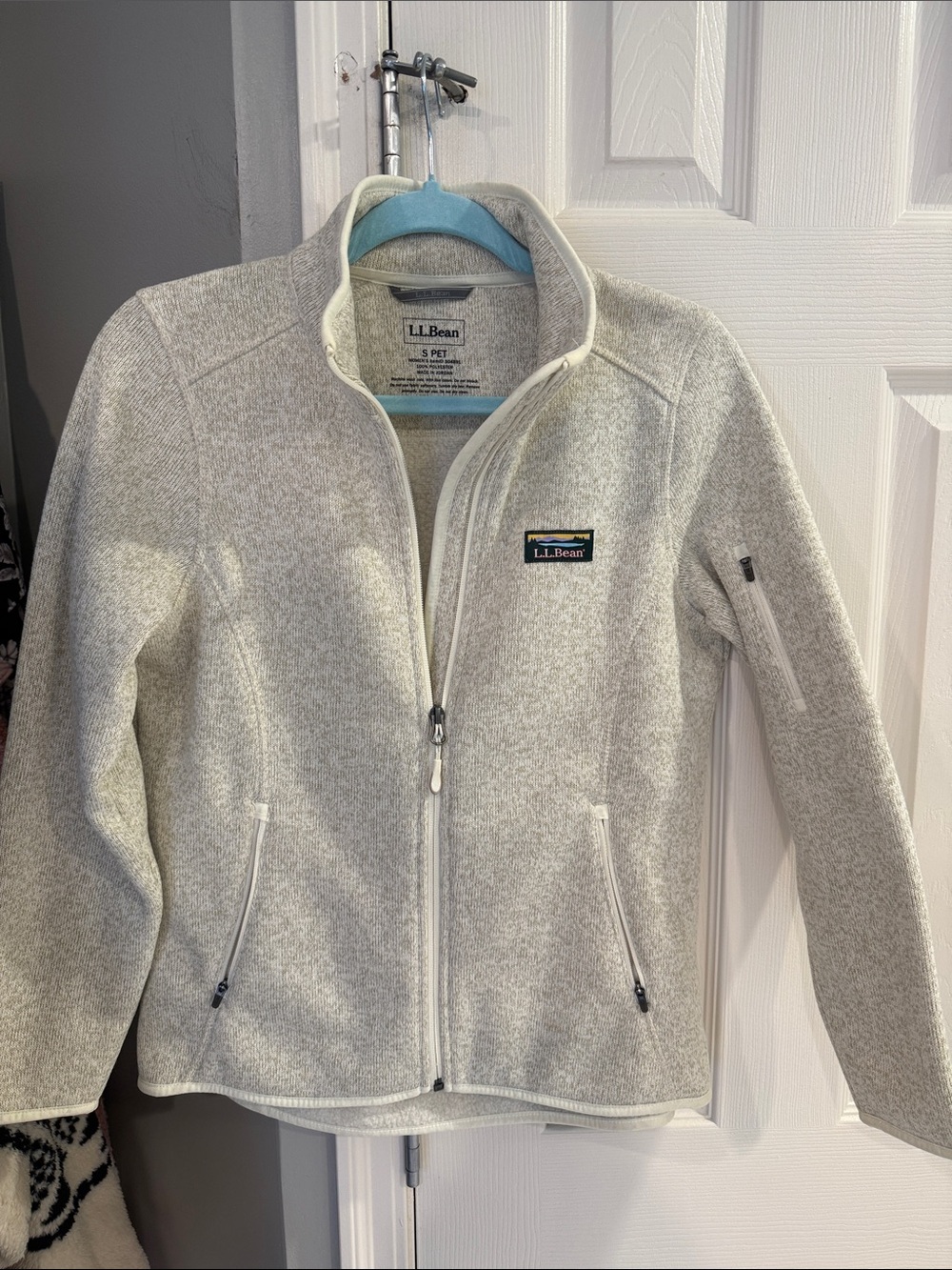L.L. Bean Women’s Heathered Light Gray Full-Zip Fleece Jacket